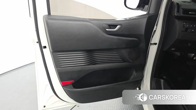 Hyundai Staria id 4443375 из Кореи 16