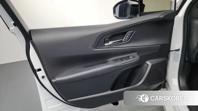 Toyota Prius 5th Generation id 4602480 из Кореи 16