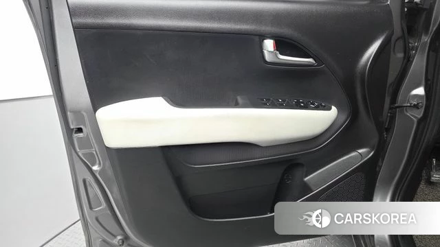 Kia The New Kia Ray id 4773830 из Кореи 16