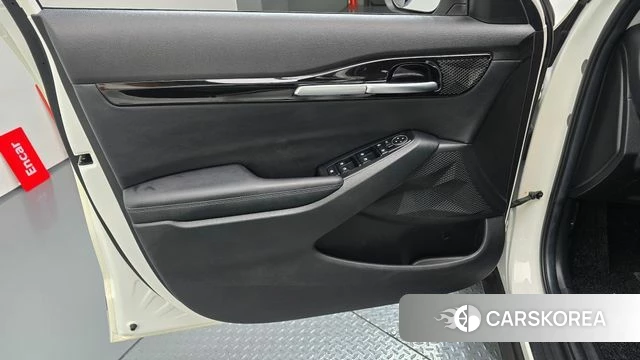 Kia Seltos id 4625471 из Кореи 16