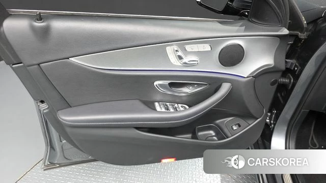 Mercedes-Benz E-Class W213 id 4304636 из Кореи 16