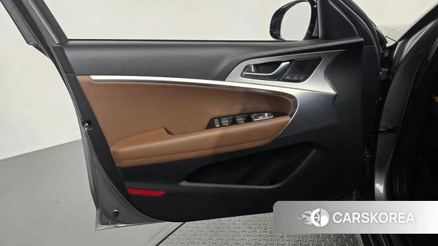Genesis G70 id 4855955 из Кореи 16