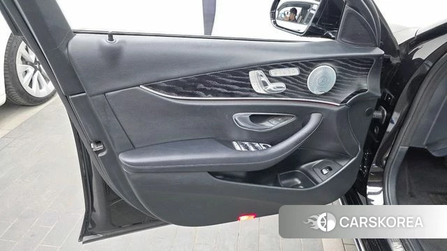 Mercedes-Benz E-Class W213 id 4722688 из Кореи 16