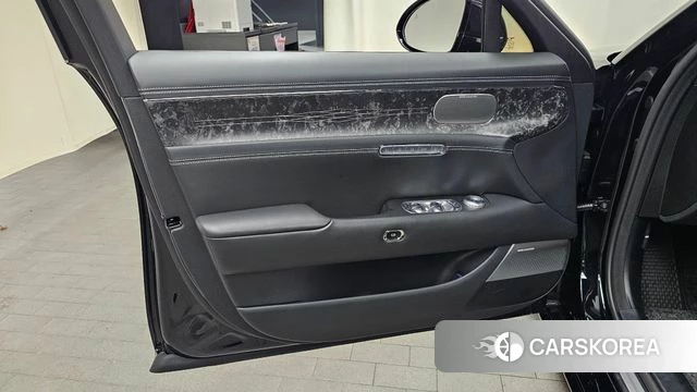Genesis G90 (RS4) id 4725681 из Кореи 16