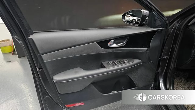 Kia The New K3 2nd generation id 4561596 из Кореи 16