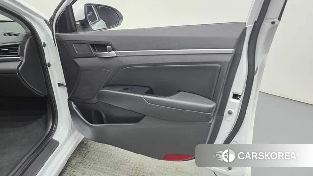 Hyundai The New Avante AD id 4620463 из Кореи 16