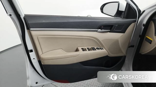 Hyundai The New Avante AD id 4459187 из Кореи 16