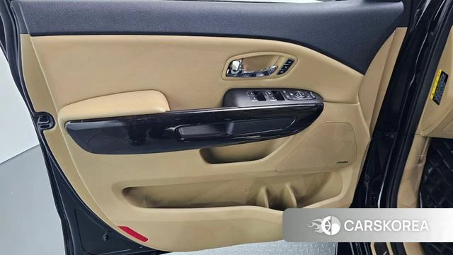 Kia The New Carnival id 4246222 из Кореи 16