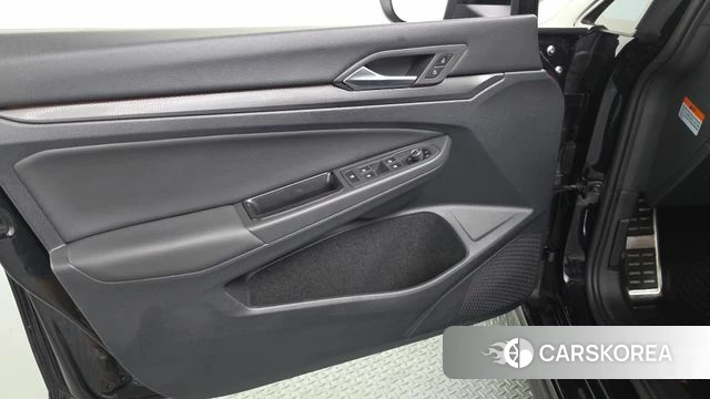 Volkswagen Golf 8th Generation id 4725933 из Кореи 16