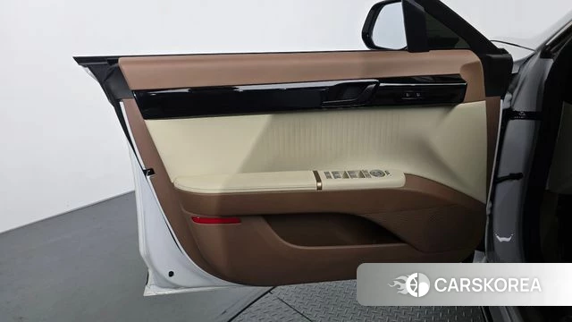 Hyundai Grandeur Hybrid (GN7) id 4744397 из Кореи 16
