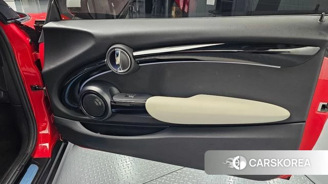 Mini Cooper S Convertible id 4834980 из Кореи 16