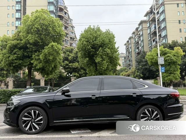 Volkswagen Passat id 4259029 из Китая 16