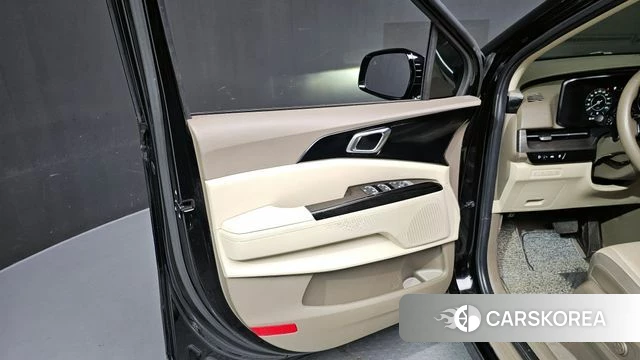 Kia Carnival 4th generation id 4410225 из Кореи 16