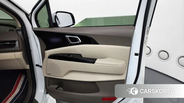 Kia Carnival 4th generation id 4303116 из Кореи 16