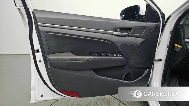 Hyundai Avante AD id 4251248 из Кореи 16