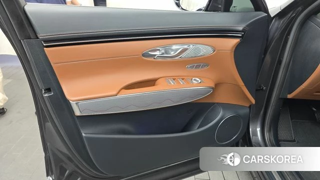 Genesis GV70 id 4736284 из Кореи 16