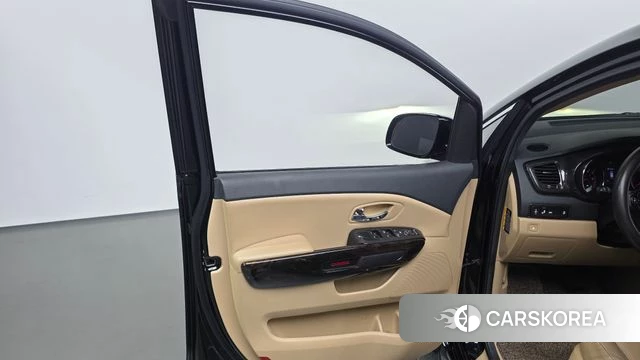 Kia The New Carnival id 4384284 из Кореи 16