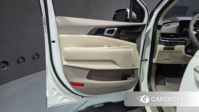 Kia The New Carnival 4th Generation id 4565580 из Кореи 16