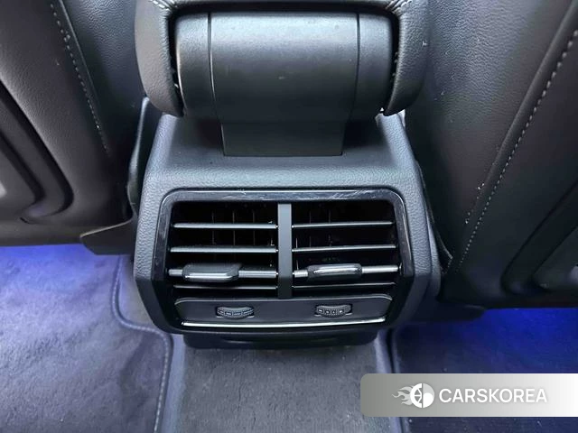 Audi Q3 id 4336103 из Китая 16