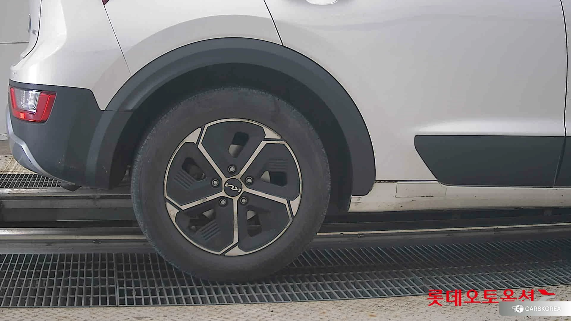 Kia Niro Hybrid id 4909300 из Кореи 16