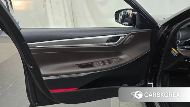 Hyundai The New Grandeur IG Hybrid id 4434981 из Кореи 16