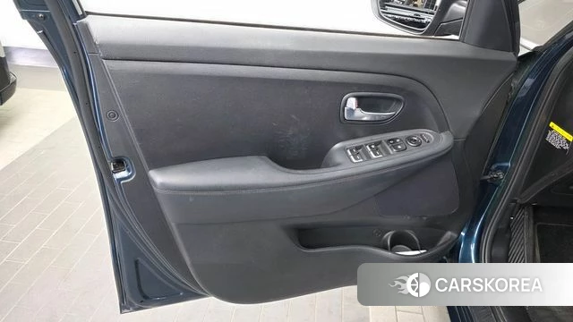 Kia The New Carens id 4785882 из Кореи 16