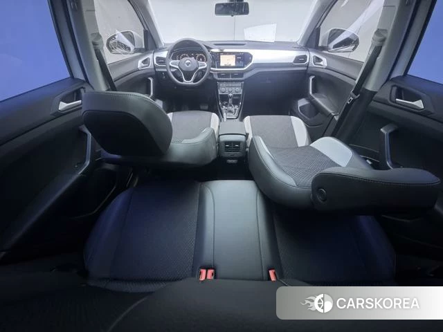 Volkswagen Exploring the shadow id 4207670 из Китая 16