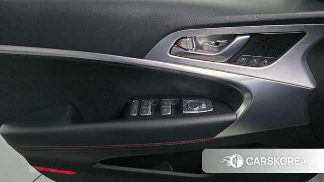 Genesis G70 id 4416451 из Кореи 16