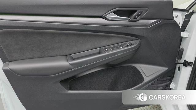 Volkswagen Golf 8th Generation id 4921822 из Кореи 16