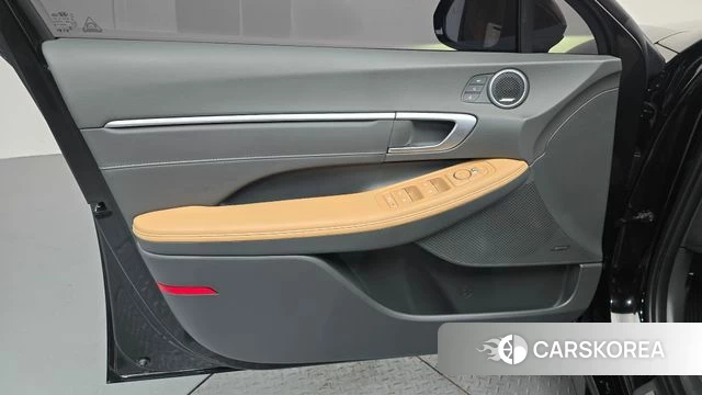 Hyundai Sonata D Edge (DN8) id 4749420 из Кореи 16