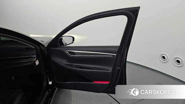 Hyundai The New Grandeur IG Hybrid id 4489087 из Кореи 16