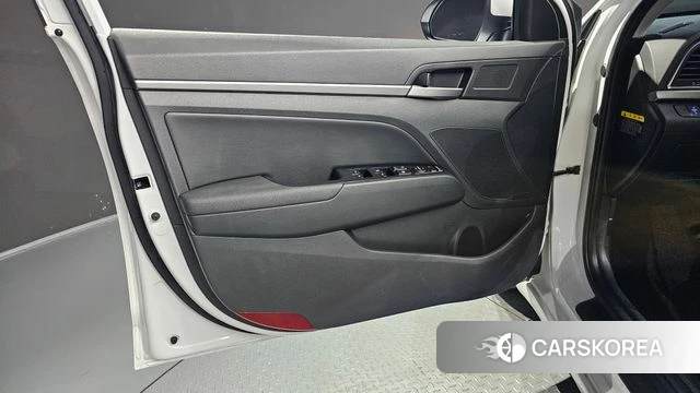 Hyundai Avante AD id 4924128 из Кореи 16