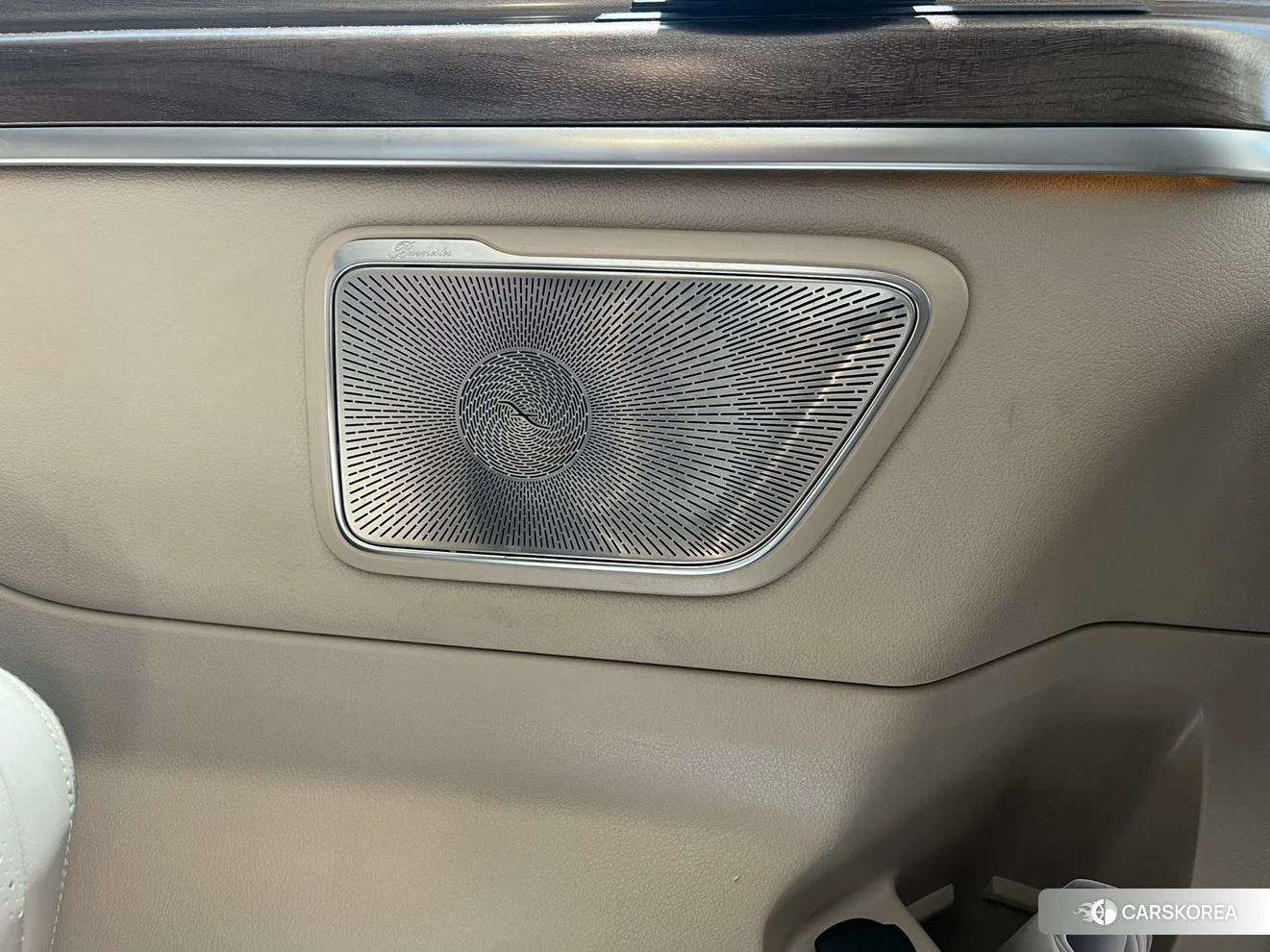 Mercedes-Benz V-class id 4455269 из Китая 16