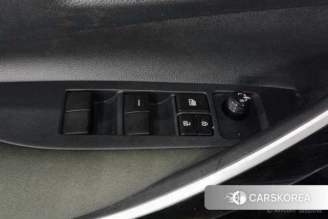 Toyota Corolla id 4254152 из Китая 16