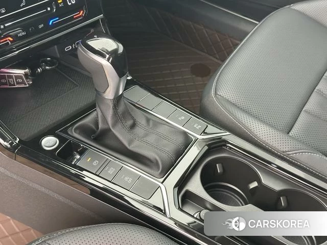 Volkswagen Passat id 4300203 из Китая 16