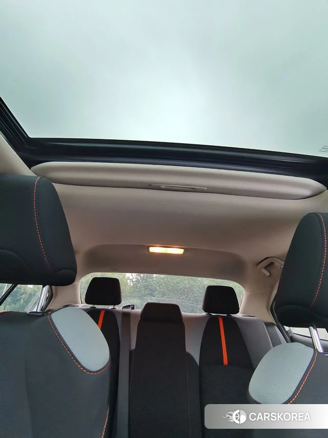 Toyota Corolla id 4257358 из Китая 16