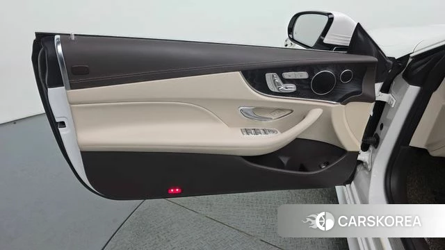 Mercedes-Benz E-Class W213 id 4377982 из Кореи 16