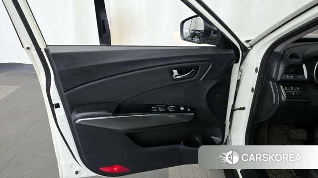 Ssangyong Tivoli Armor id 4196774 из Кореи 16