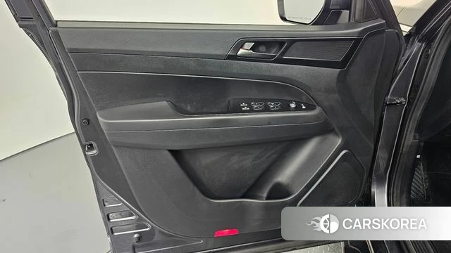 Ssangyong Rexton Sports Cannes id 4196523 из Кореи 16