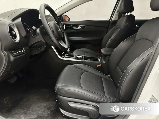 Kia K3 id 4277152 из Китая 16