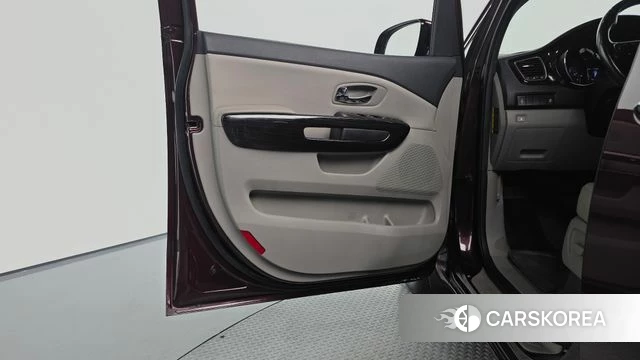 Kia The New Carnival id 4722364 из Кореи 16