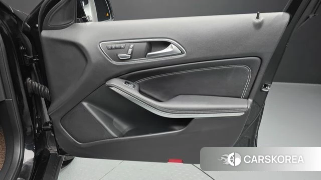 Mercedes-Benz GLA-Class X156 id 4268905 из Кореи 16