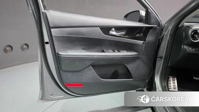Kia The New K3 2nd generation id 4623307 из Кореи 16