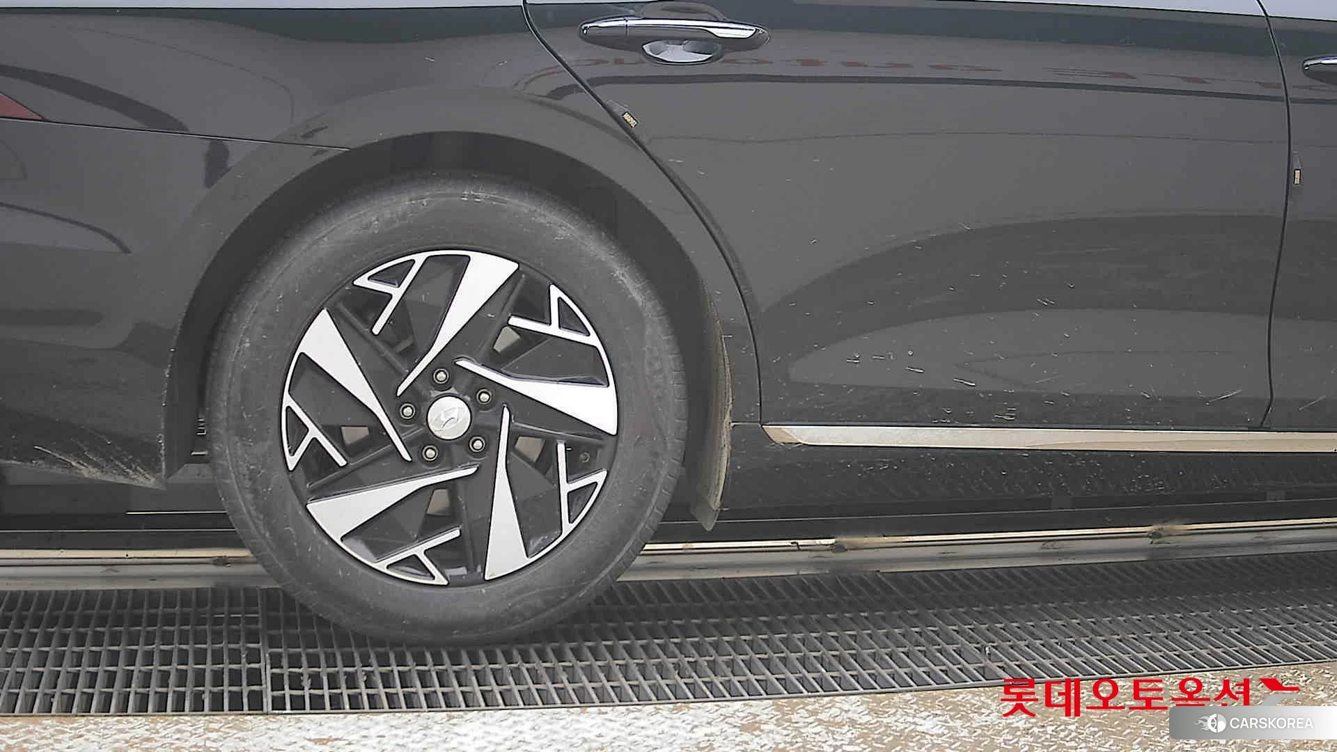 Hyundai Grandeur Hybrid id 3875807 из Кореи 16