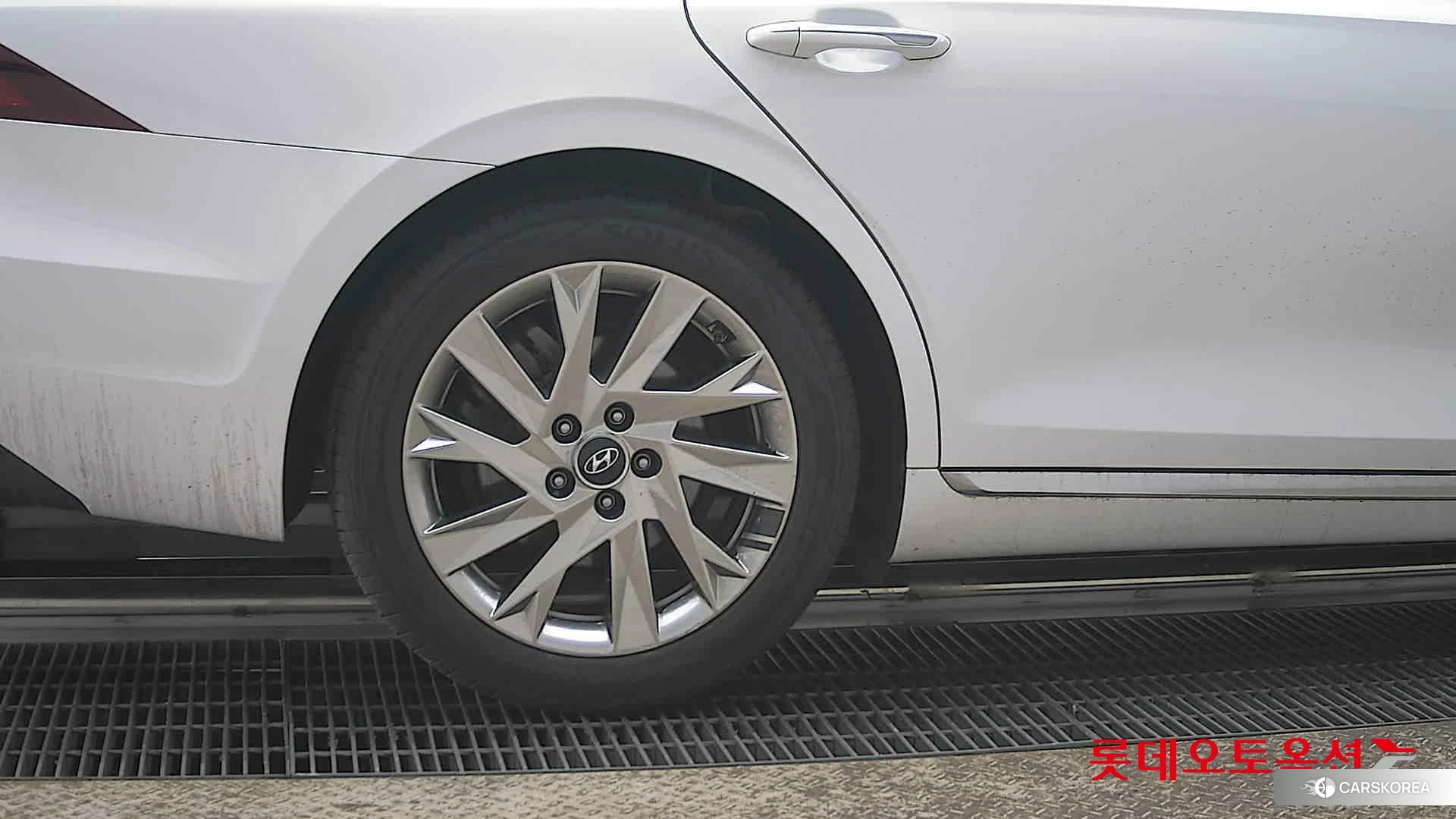 Hyundai Grandeur Hybrid id 3875705 из Кореи 16