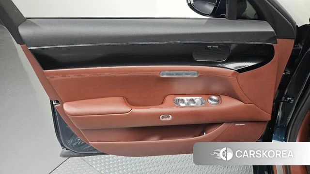 Genesis G90 (RS4) id 4783857 из Кореи 16