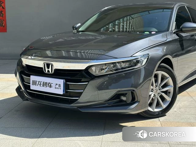 Honda Accord id 3920462 из Китая 16