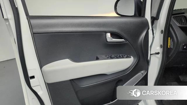Kia The New Kia Ray EV id 4441845 из Кореи 16