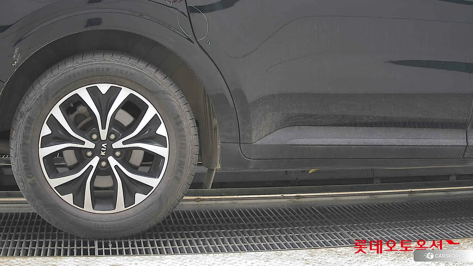 Kia Carnival id 4289634 из Кореи 16