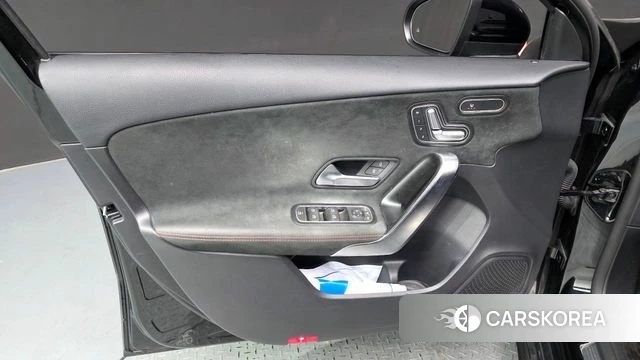 Mercedes-Benz A-Class W177 id 4389311 из Кореи 16